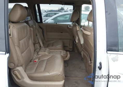 2008 Honda Odyssey Touring from USA, damaged, VIN 5FNRL38818B080805